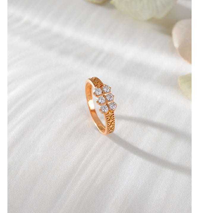 Multi-Diamond Ring in Rose Gold