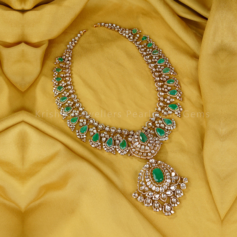 Emerald Polki Necklace Set with Detachable Pendant – 18K Gold