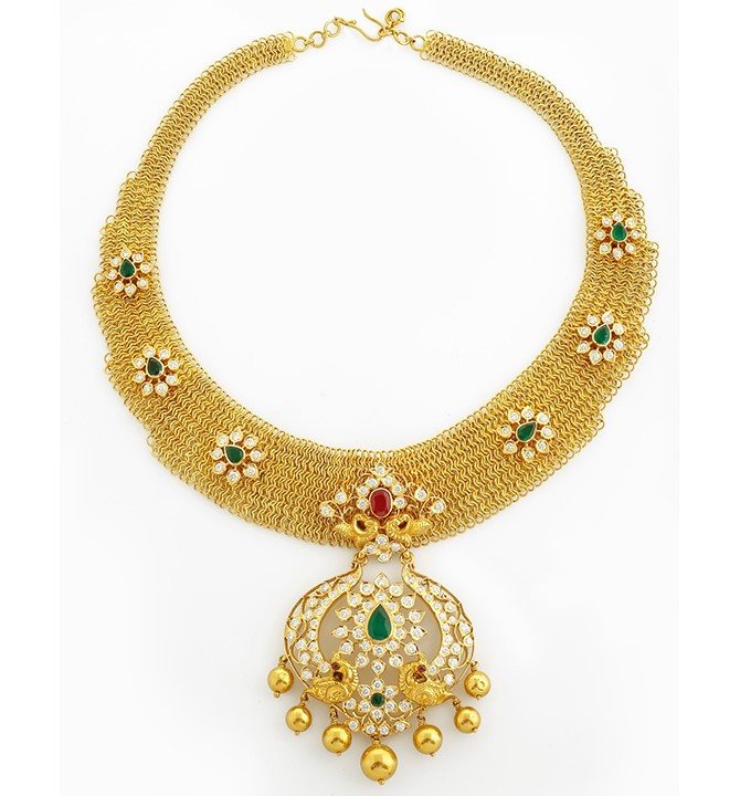 Gold with Diamond Close Setting Necklace