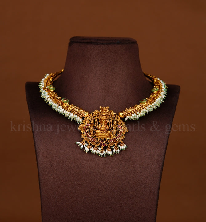 22K Gold Sacred Ganesha Kanti Short Necklace