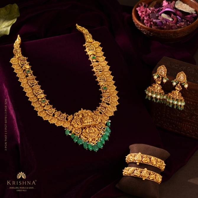 Gold Kasula Haram Sets in Laxmi Pendant