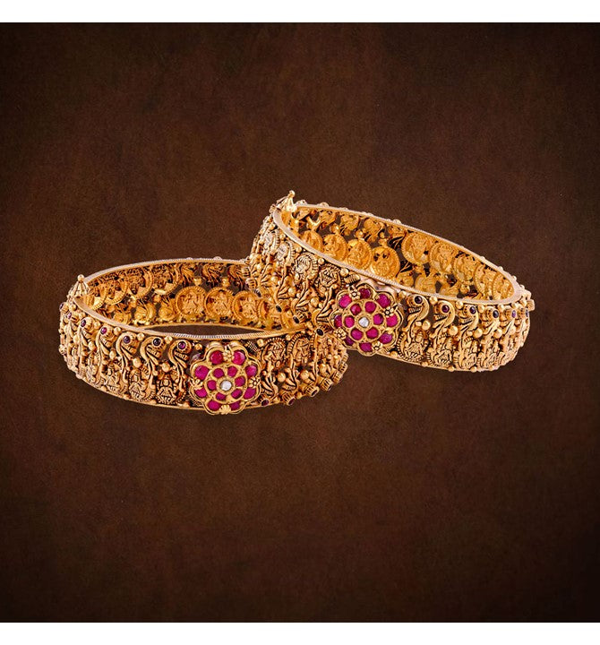 Regal Gold Antique Bangles