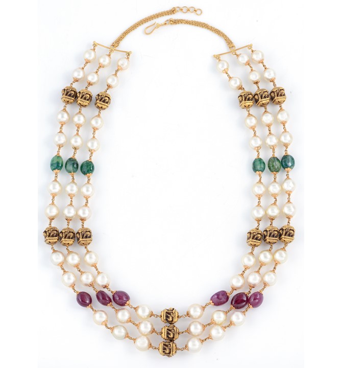 Multicolour Themed Pearl Necklace
