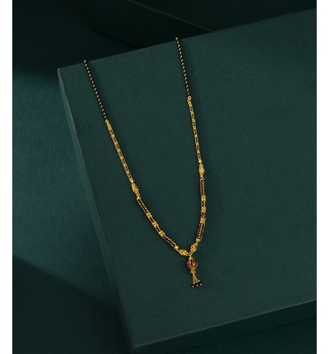 Elegant Gold Mangalsutra