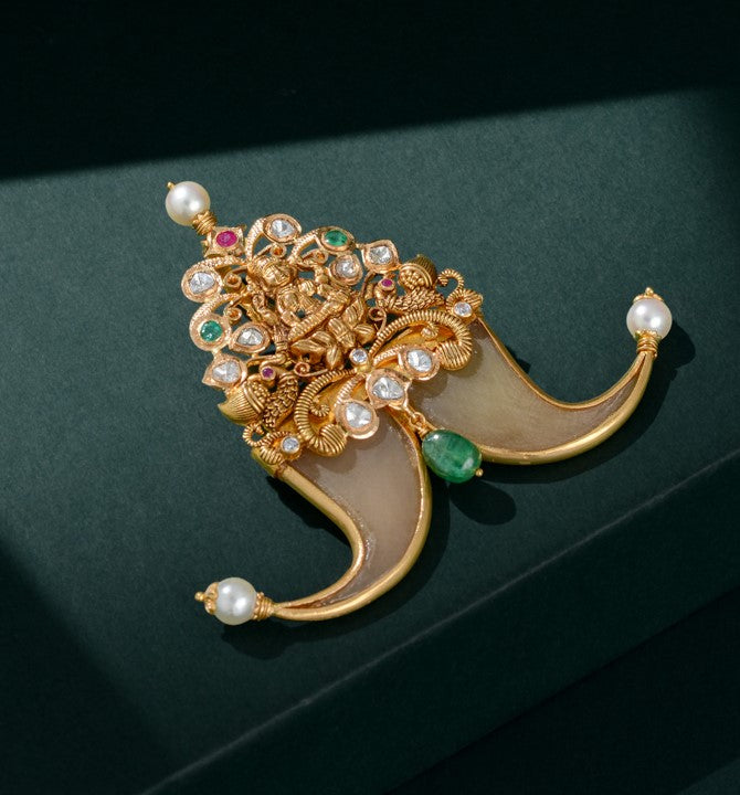 Mahalakshmi Puligoru Pendant Gold