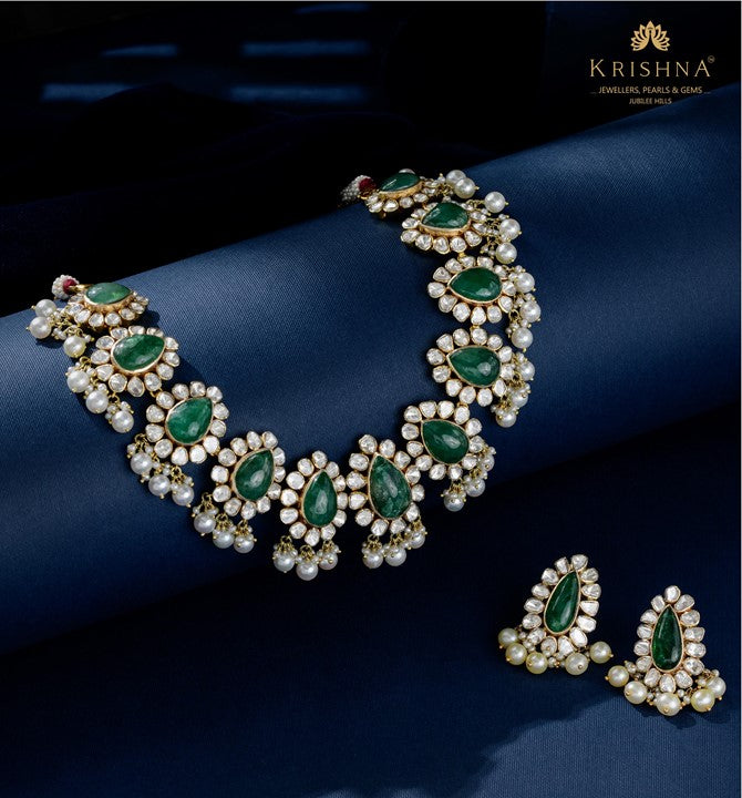 Queenly Polki Diamond Set with Emerald Pota