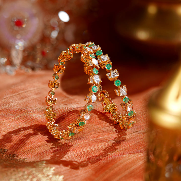 18K Polki Emerald Heritage Traditional Bangles