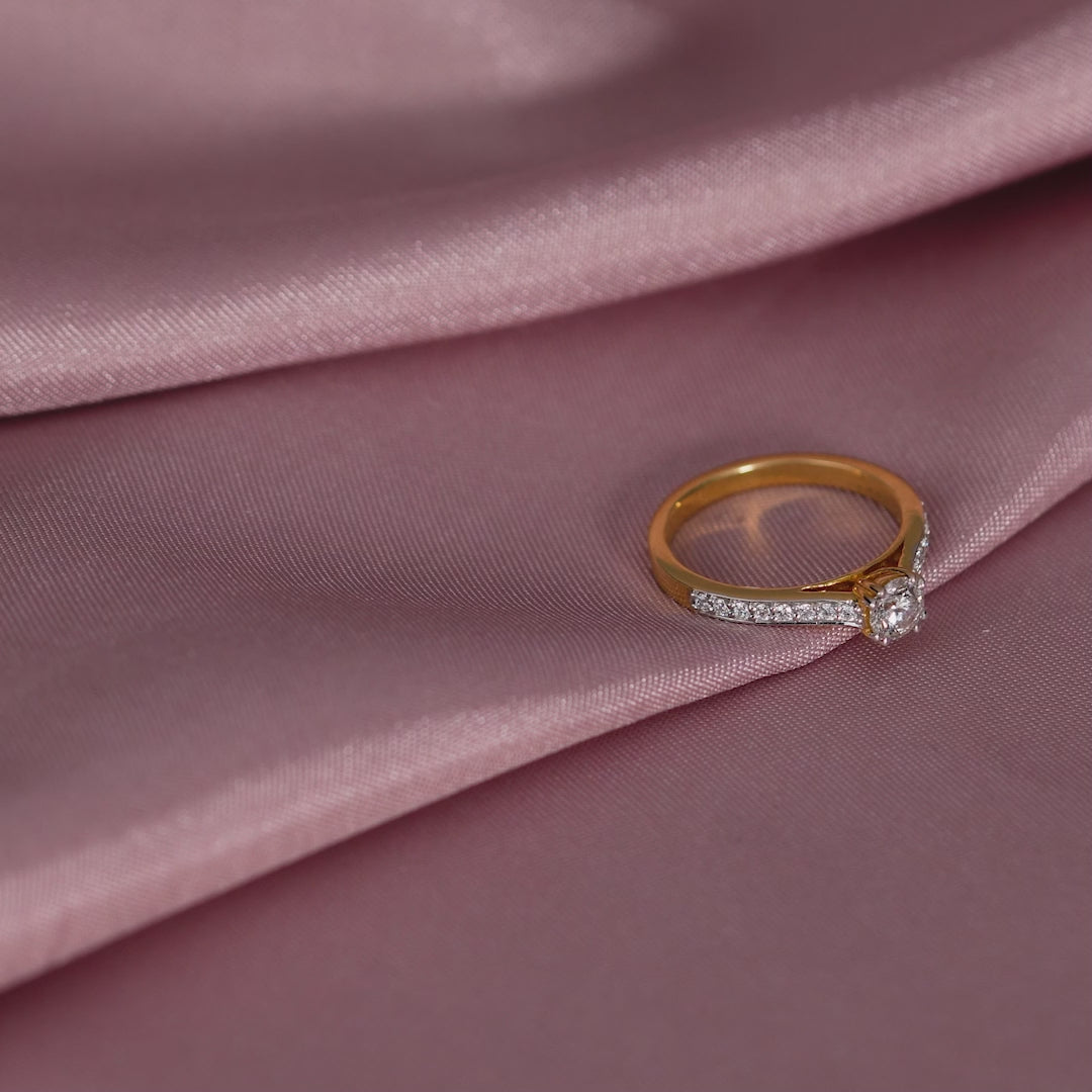 Sparkling  Diamond Butterfly Ring