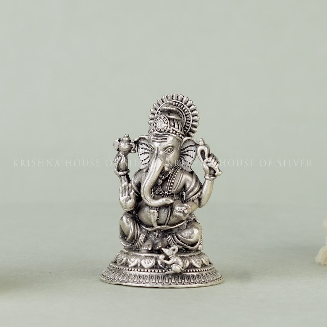 Silver Ganesh Idol in Antique Finish