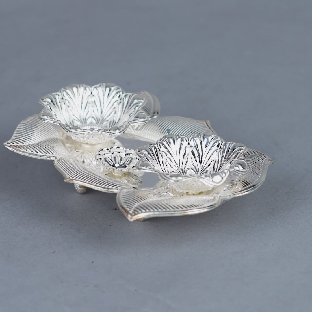 Contemporary Silver Kumkum Set in Leaf Design