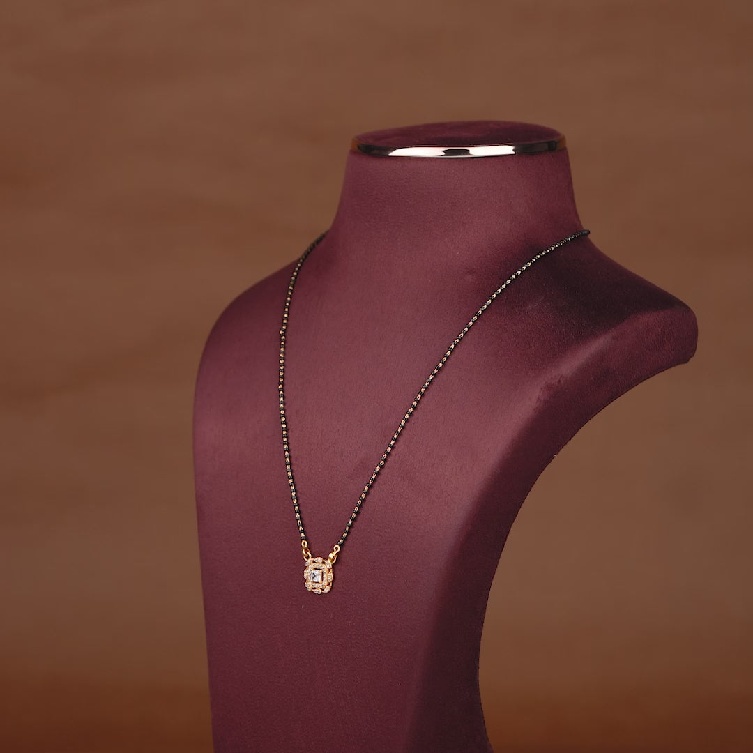 Traditional Gold Pendant Mangalsutra Chain