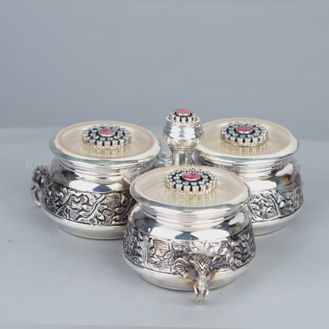 Silver Kumkum Barni In Elephant Motif