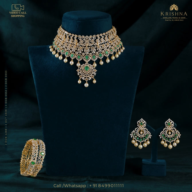 Regal Diamond  and Emerald Choker Sets
