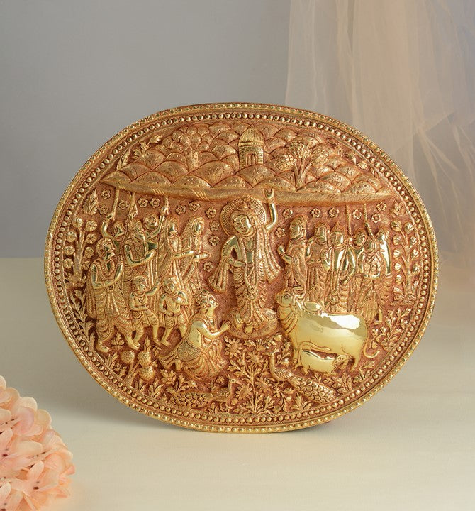 Silver Engraved Krishna Lifting Govardhana