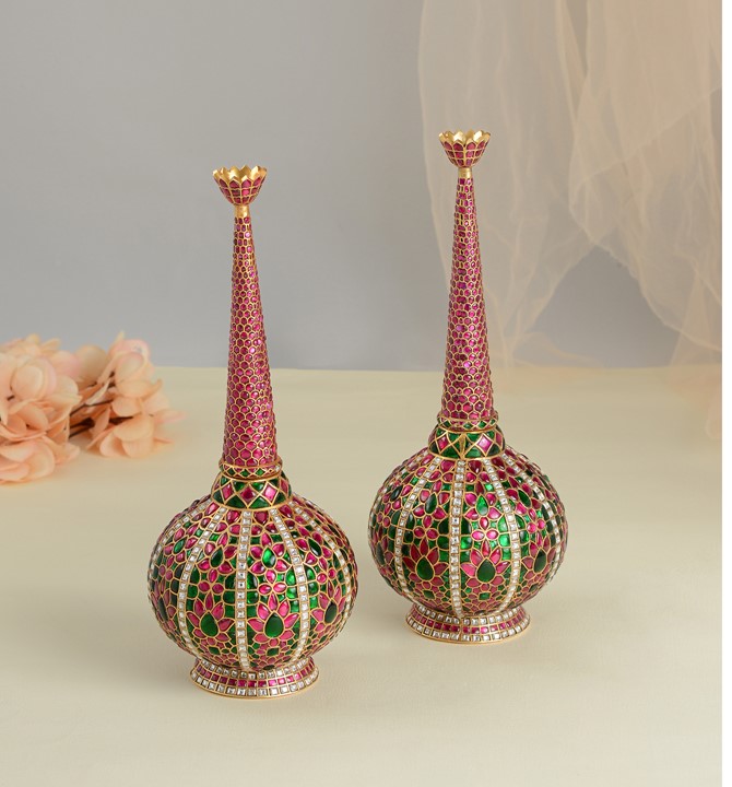 Bespangled Silver Paneer Buddi