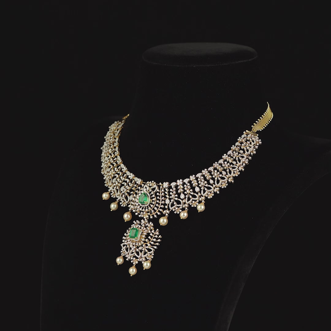 Beautiful Diamond Emerald Pearl Necklace