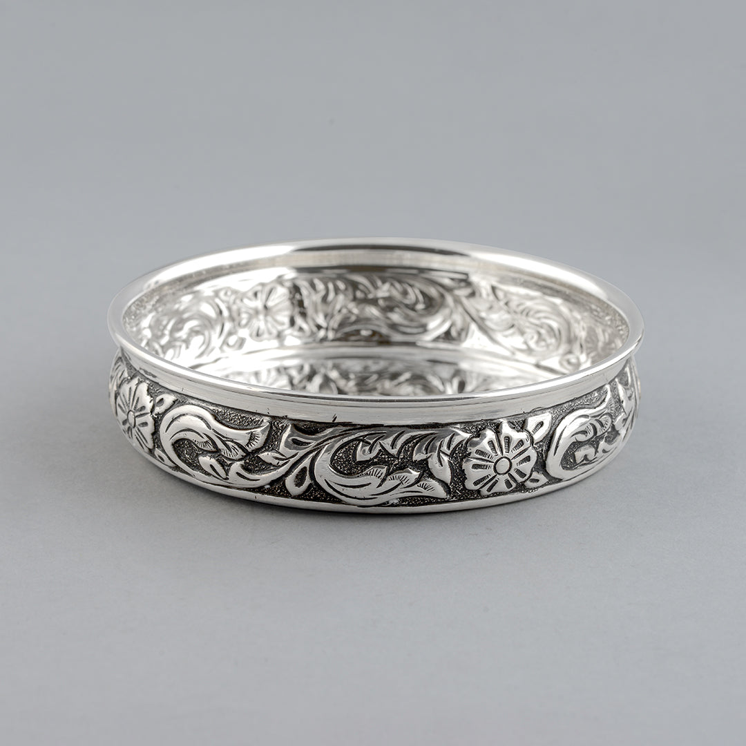 Silver Dinner Set and Plate - Krishna Jewellers Pearls and Gems