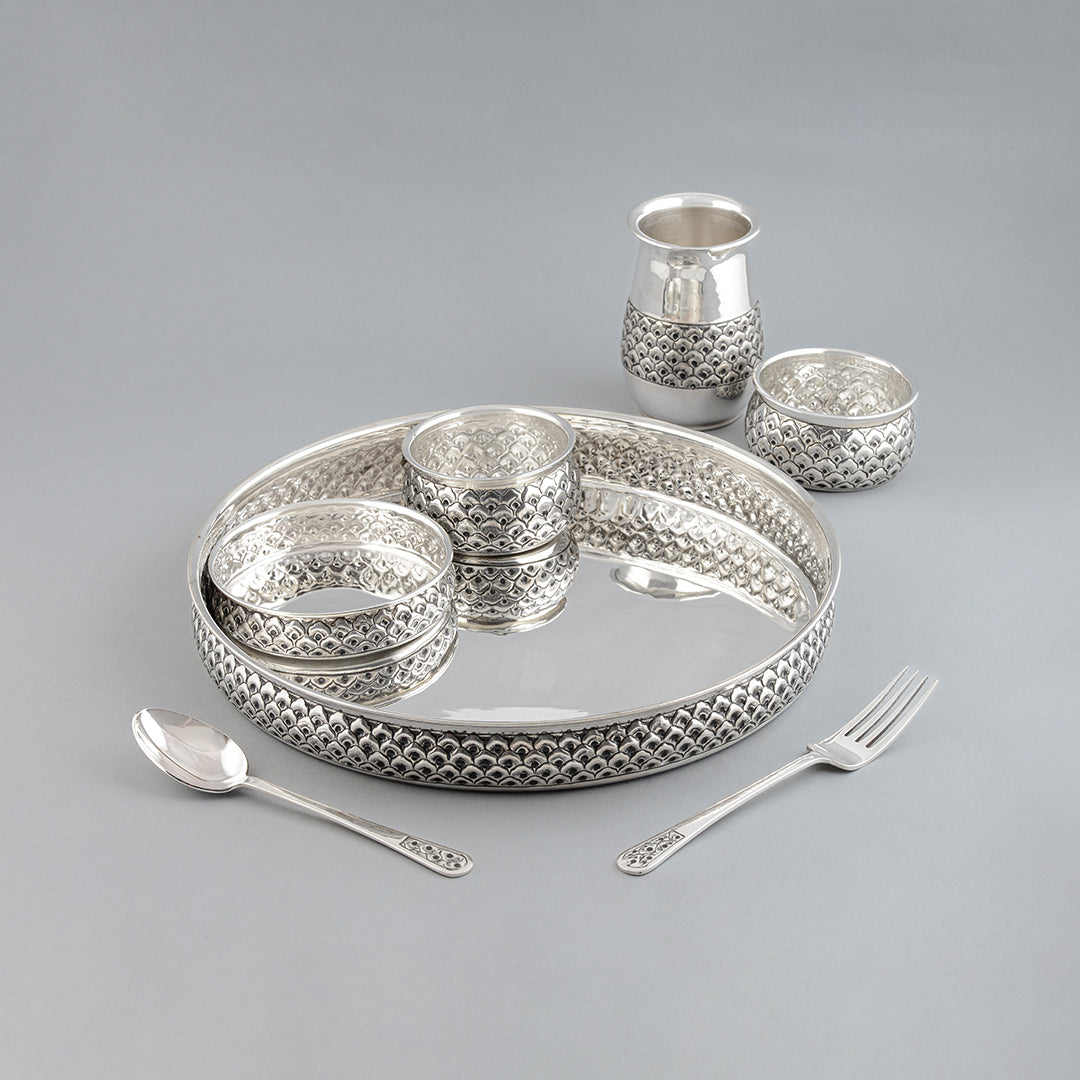 92.5 Silver Dinner Set Plate - Krishna Jewellers Pearls and Gems