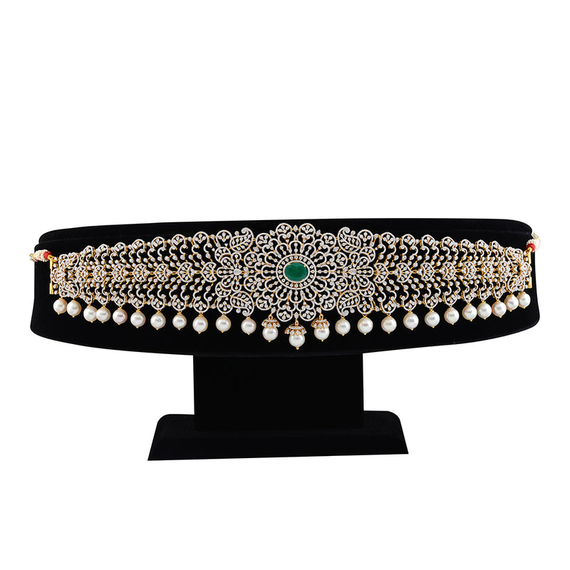 Prettyish Diamond Vaddanam With Pearls