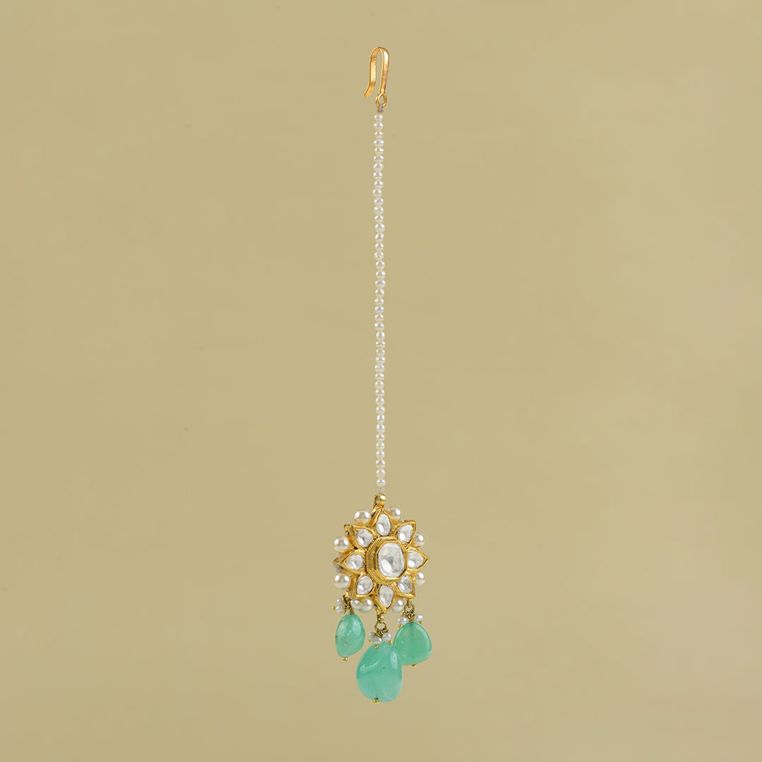 22k Gold Polki Emerald Mangtika - Krishna Jewellers Pearls and Gems