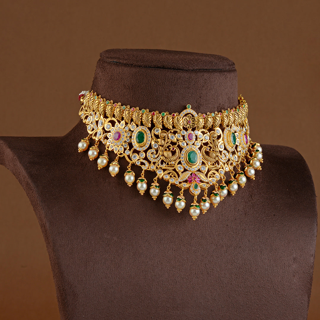 22K Gold Choker in V-Shape - Krishna Jewellers Pearls and Gems