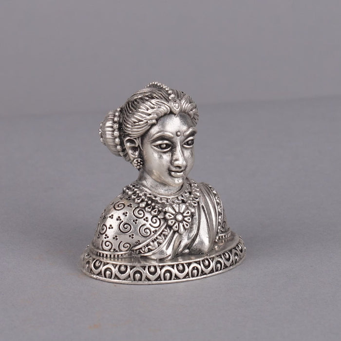 Silver Gauri Mata Idol – Symbol of Grace & Prosperity