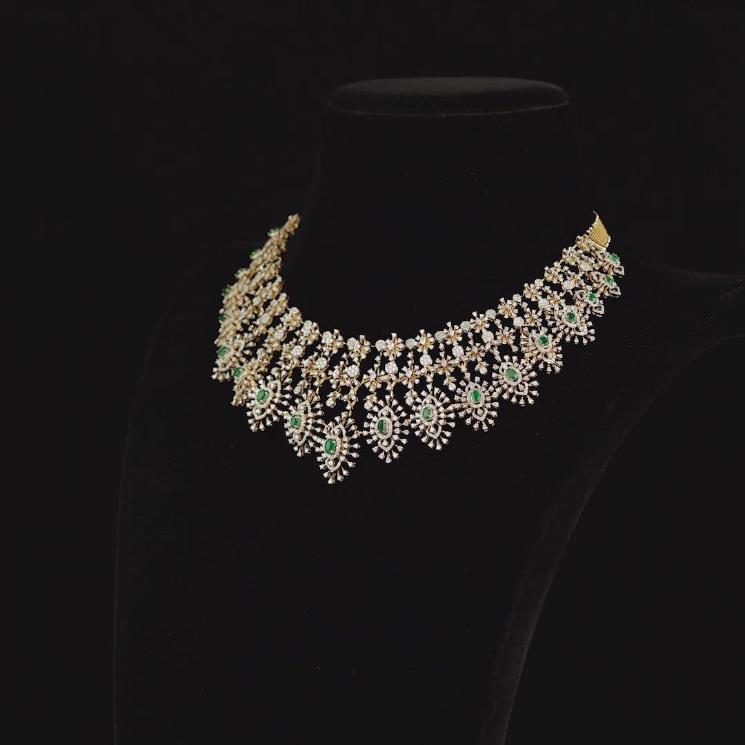 Pear shaped diamond choker necklace