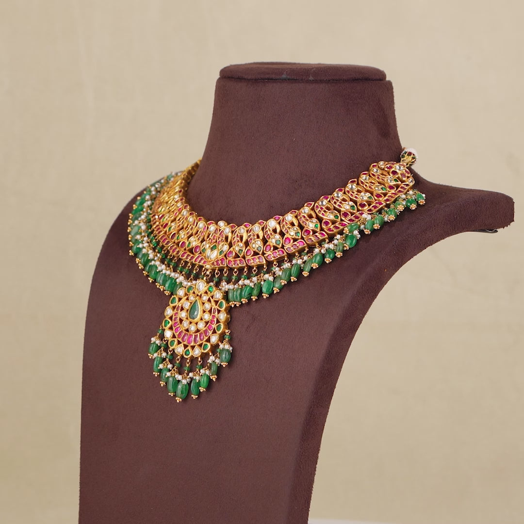 22k Gold Kundan Emerald Choker